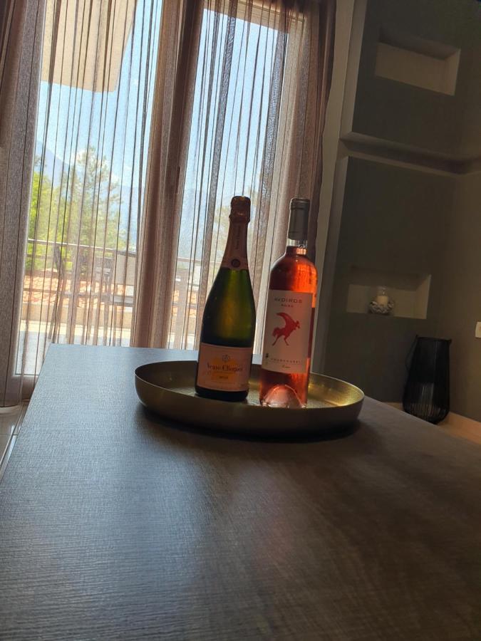 Onites Elegant Suites 스칼라 포타미아스 외부 사진